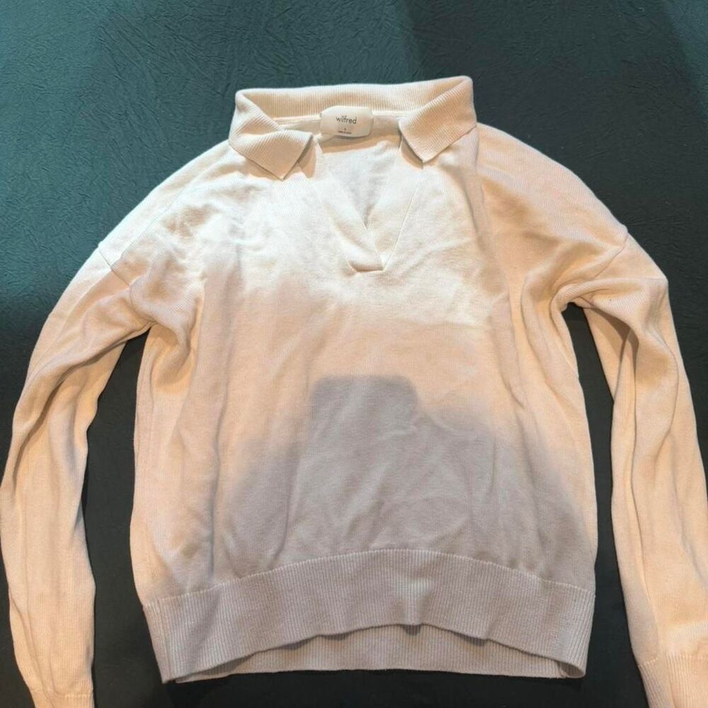 Aritzia Women's White and Cream Blouse